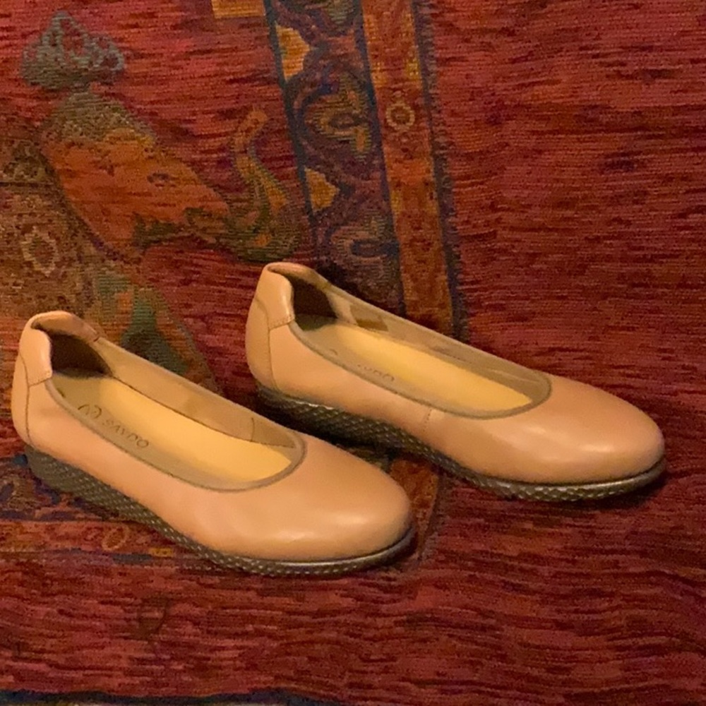 LOVIN’ SAYDO FLATS